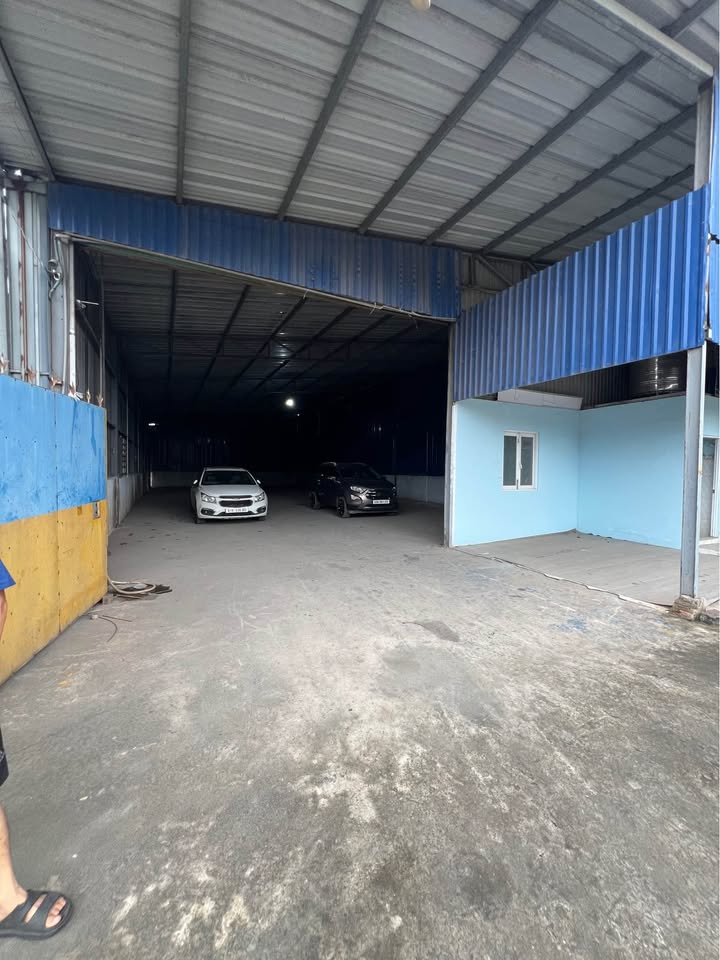 Kho xưởng cho thuê tại An Phú 360m² giá 25 triệu - Diện tích rộng rãi, dễ dàng vận chuyển!