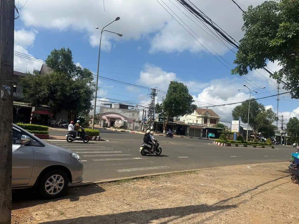 Mặt tiền Lê Duẩn 100m² giá 3.5 tỷ - Đầu tư sinh lời ngay!