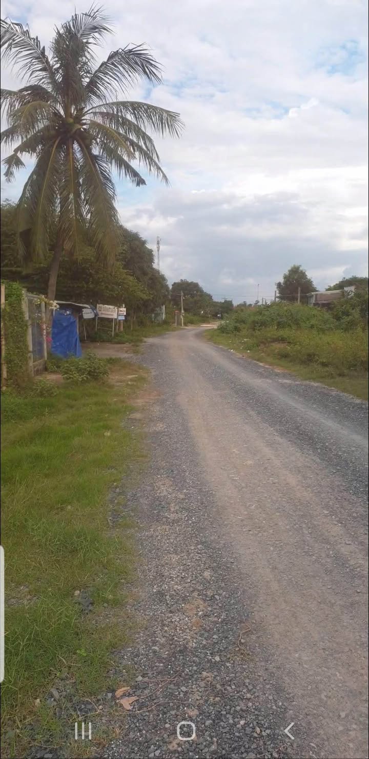 Đất mặt tiền đường Nguyễn Thị Hạnh, Tân An, 216m² giá 2.2 tỷ - Đầu tư sinh lời ngay!