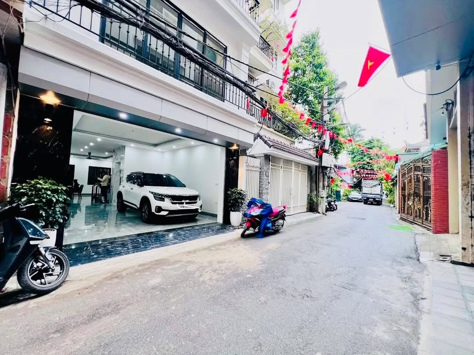 Bán nhà phân lô cán bộ An Dương, Tây Hồ 78m² - Kinh doanh đỉnh cao với thang máy!