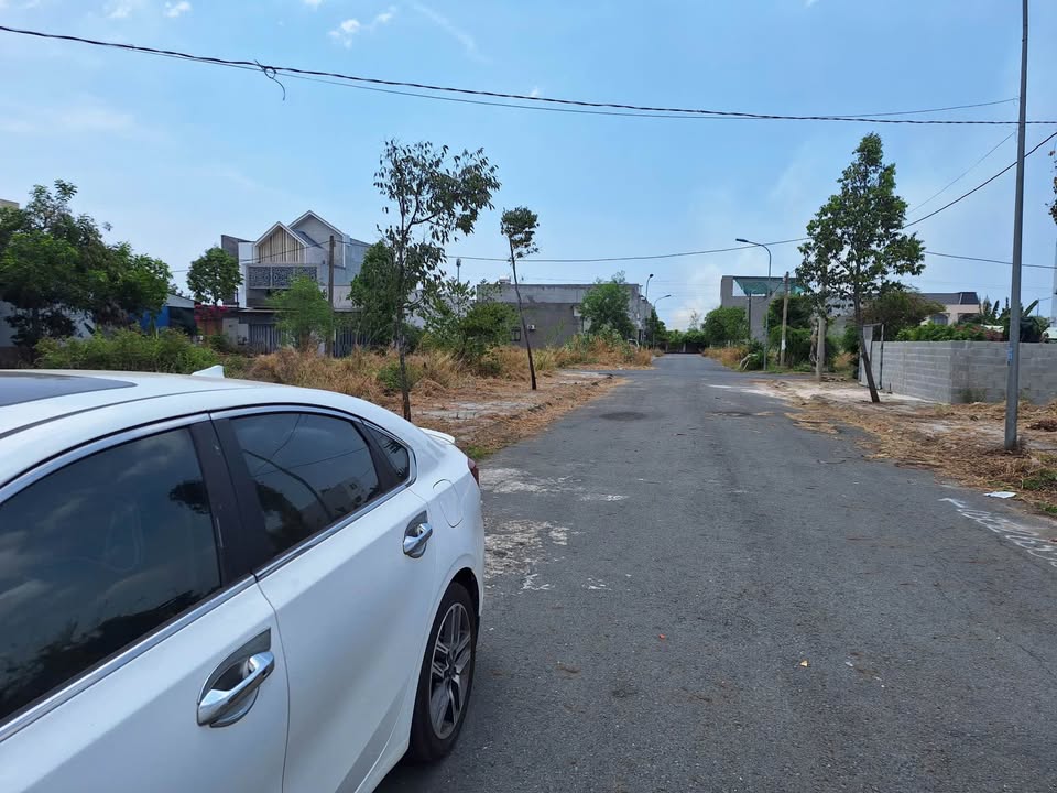 Đất nền Phước Hưng Bà Rịa 114m² giá 2.5 tỷ - Đường nhựa vỉa hè thuận tiện!