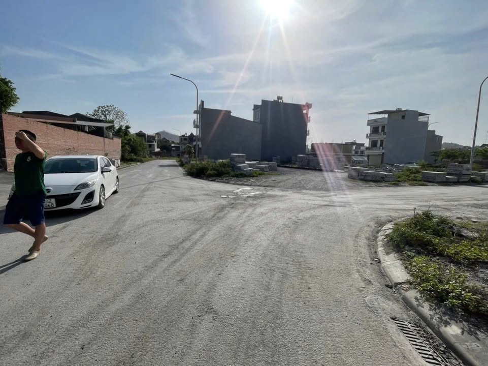 Đất nền góc Đa Mai Bắc Giang 79m² giá 2 tỷ - Đầu tư sinh lời ngay!