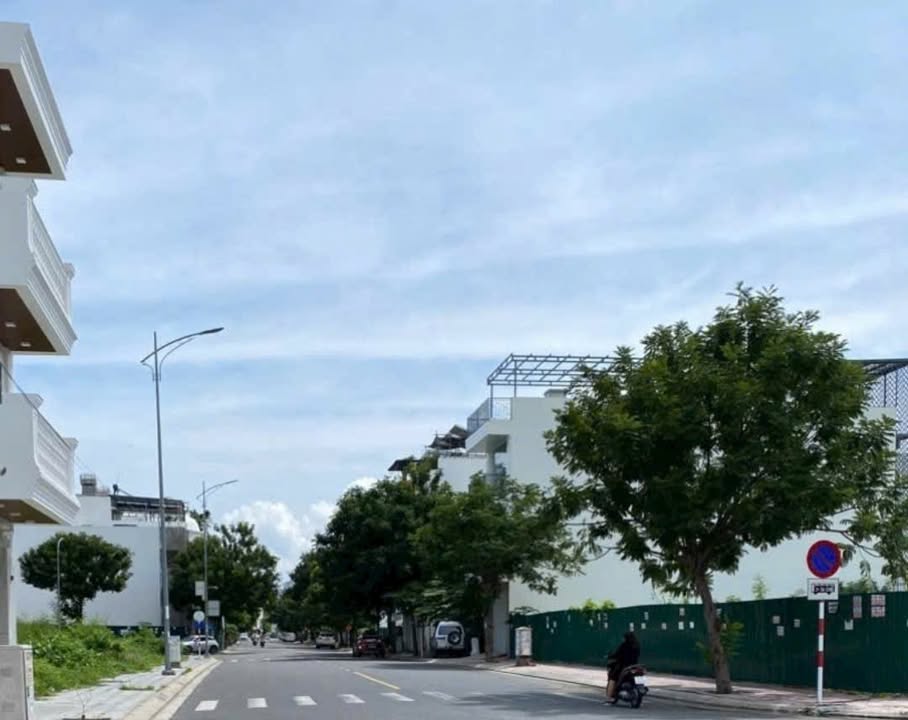 Đất nền mặt tiền đường số 13 phường Nam Nha Trang 90m² giá 7.5 tỷ - Đầu tư sinh lời hấp dẫn!