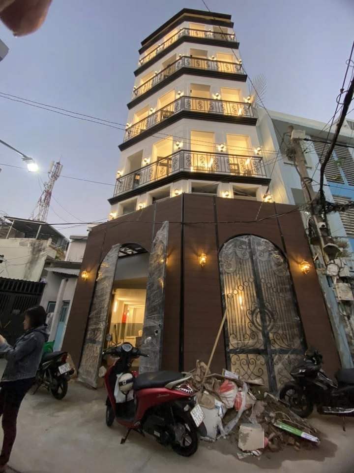 Tòa nhà CHDV Gò Vấp 84m² giá 18.5 tỷ - Doanh thu 95 triệu/tháng