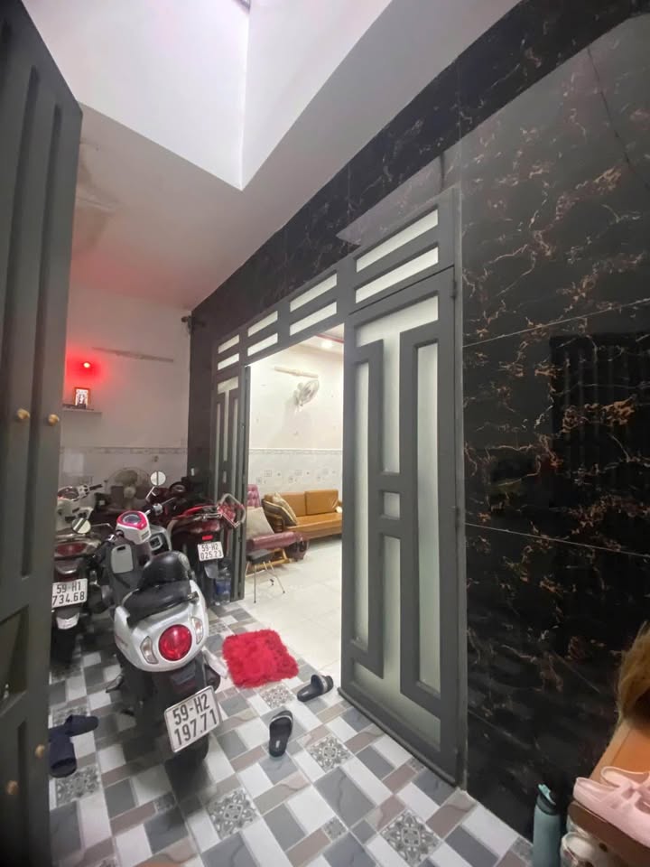 Nhà 3 tầng Trần Bình Trọng, Quận 5, 47m² giá 4.99 tỷ - Đầu tư sinh lời ngay!