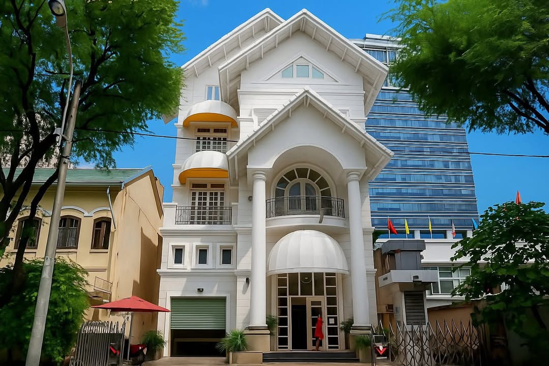 Văn phòng cho thuê tại The Monarch quận 1 - Diện tích linh hoạt từ 175m² đến 475m²