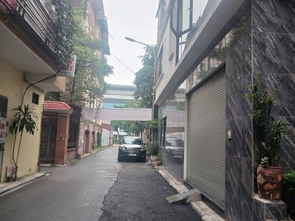 Đất nền Việt Hưng 50m² giá 5 tỷ - Cơ hội hiếm có cho nhà đầu tư!