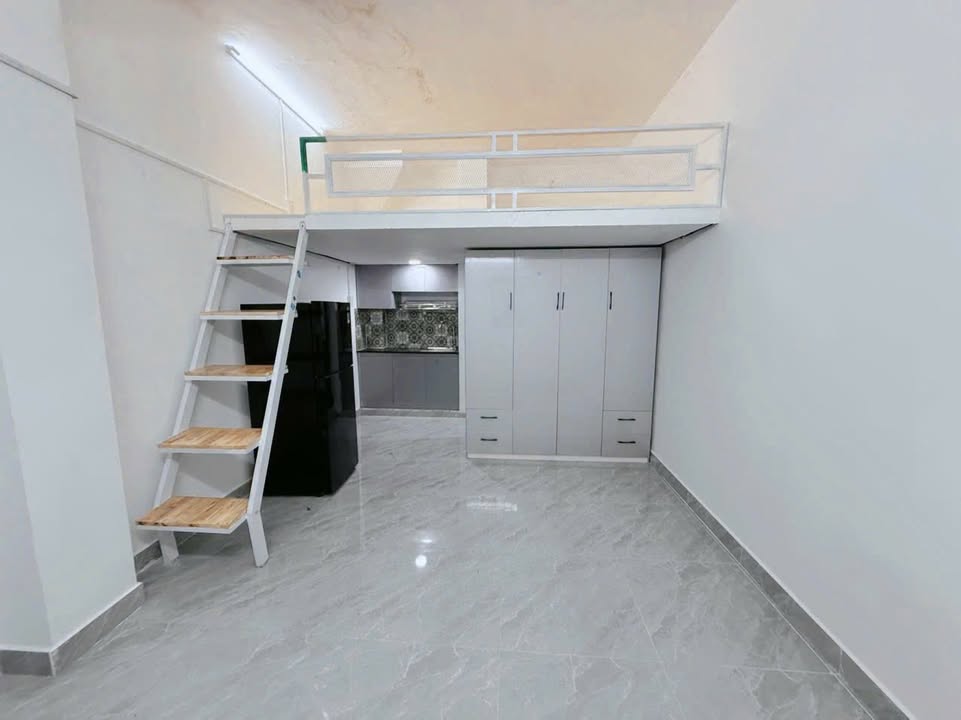 Phòng trọ 135 Nguyễn Hữu Cảnh, Bình Thạnh 5.2 triệu - Gác thoáng mát, tự do ra vào!