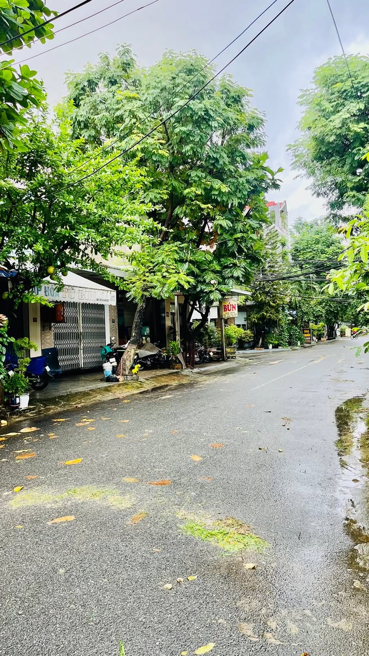 Đất biển trung tâm Đà Nẵng 75m² giá 8.3 tỷ - Cơ hội hiếm có gần biển!