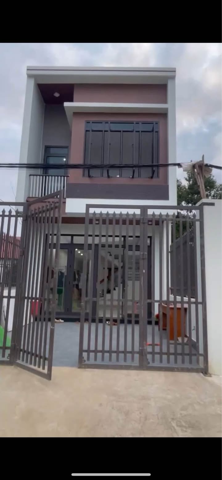 Nhà 2 tầng Phổ Yên, Thái Nguyên 100m² giá 2.95 tỷ - Vị trí đắc địa gần Danko City!