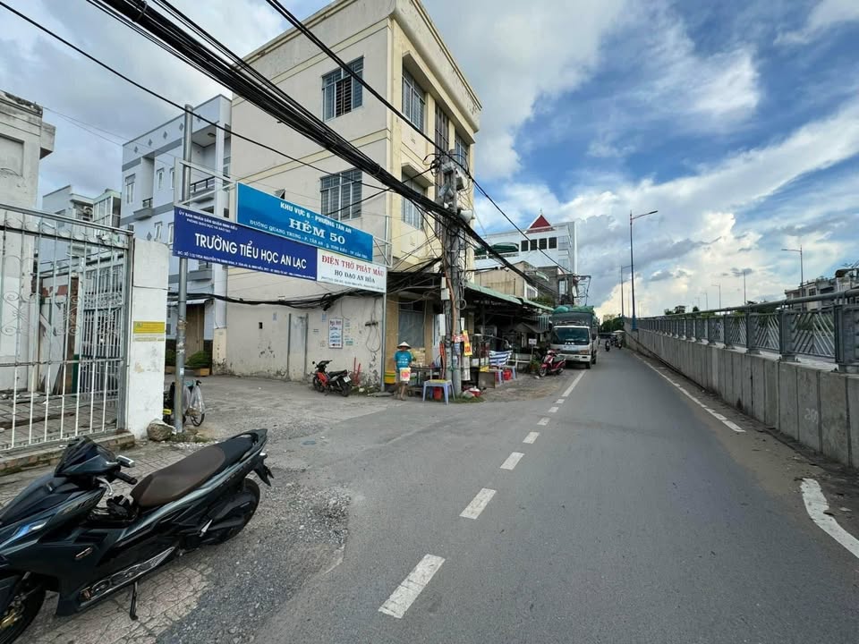 Bán nhà trệt hẻm 50 Quang Trung, Ninh Kiều, 85m² - Sổ hồng chính chủ!