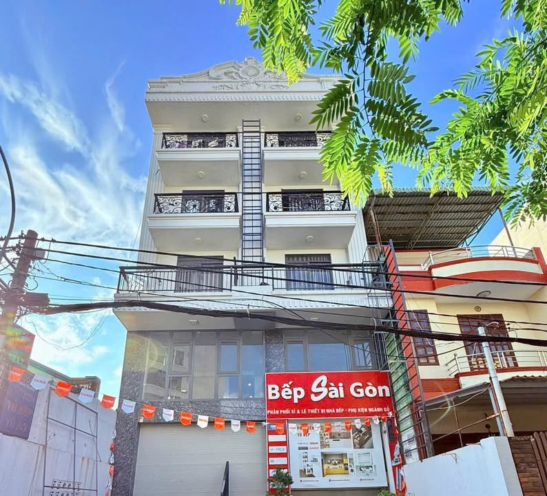 Căn hộ CHDV mặt tiền đường Số, Phước Long B, Quận 9 - Đầu tư sinh lời cao!