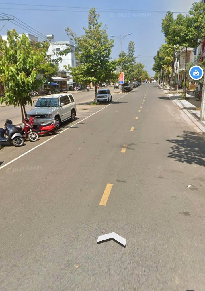 Nhà mặt tiền cho thuê đường Hà Giang, Bảo Lộc 100m² - Vị trí kinh doanh lý tưởng!