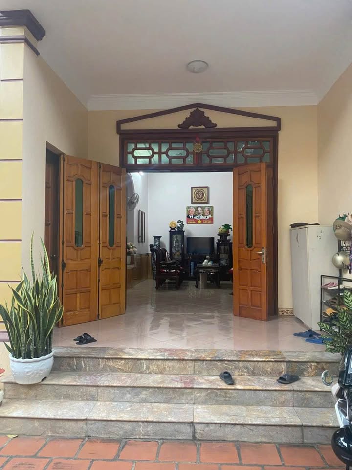 Biệt thự sân vườn 240m² tại Quyết Thắng, Sơn La - Giá 4.2 tỷ - Pháp lý rõ ràng!