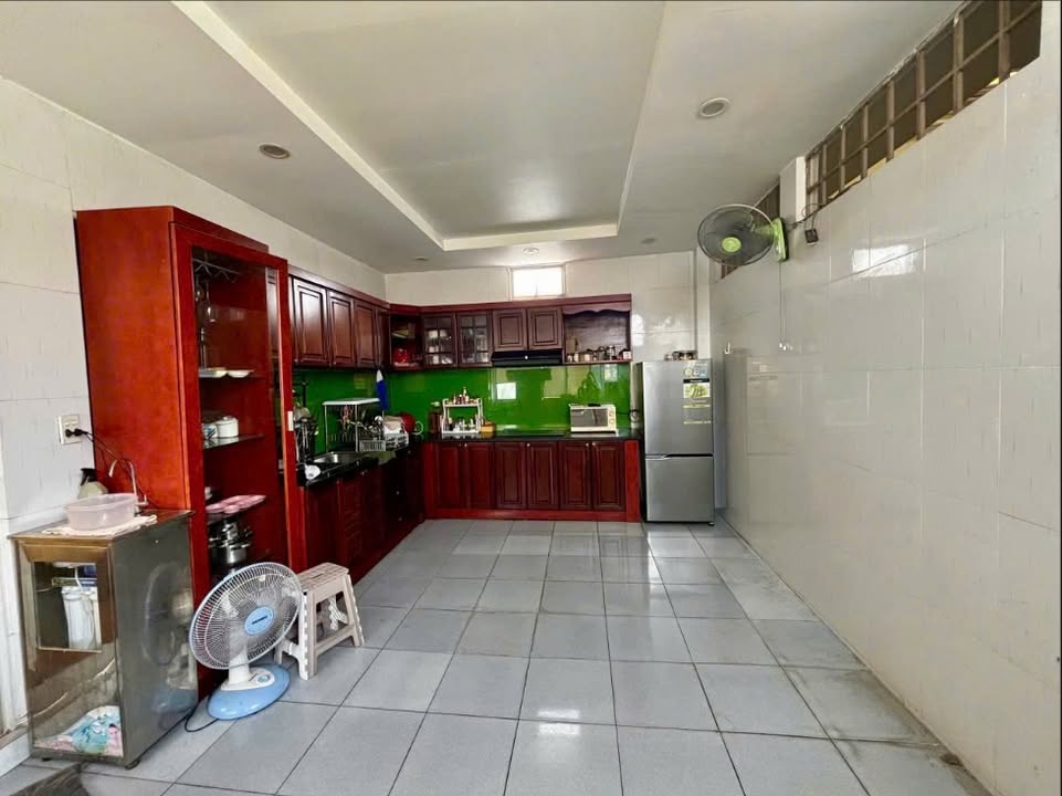 Nhà riêng 62m² đường Trần Hưng Đạo, P2, Q5 giá 6.9 tỷ - Cơ hội tốt cho khách hàng!