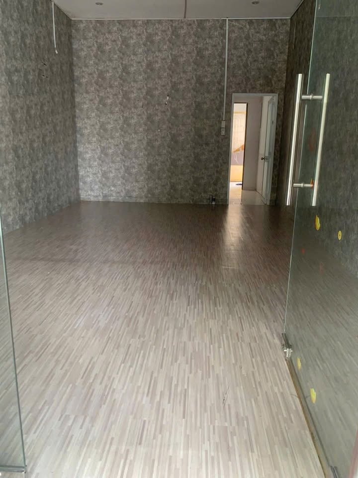 Cho thuê mặt tiền đường 30/4, Vũng Tàu 70m² - Giá chỉ 5 triệu/tháng!