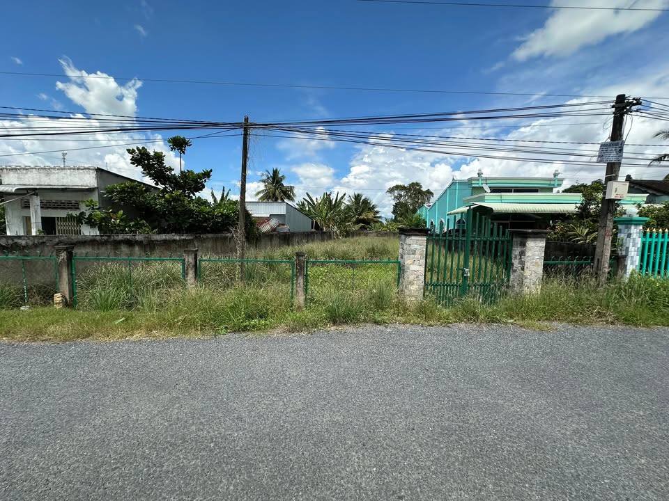 Đất mặt tiền đường 853, Sa Đéc 1800m² giá 2 tỷ - Cơ hội đầu tư tuyệt vời!