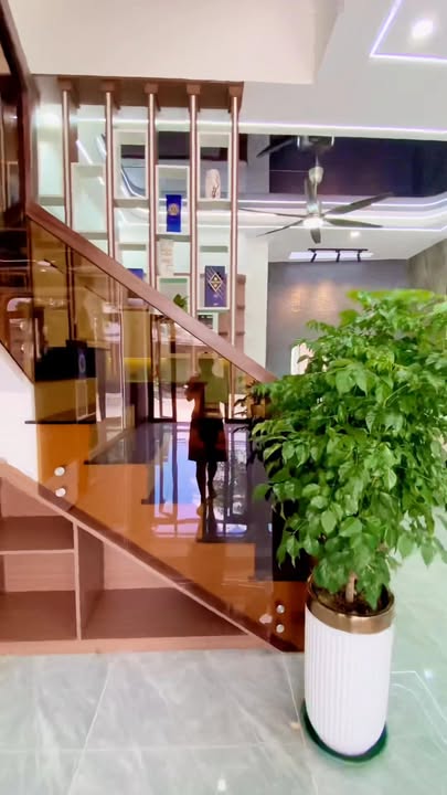 Nhà phố Dĩ An 68.7m² giá 5.9 tỷ - Thiết kế hiện đại, đầy đủ nội thất!