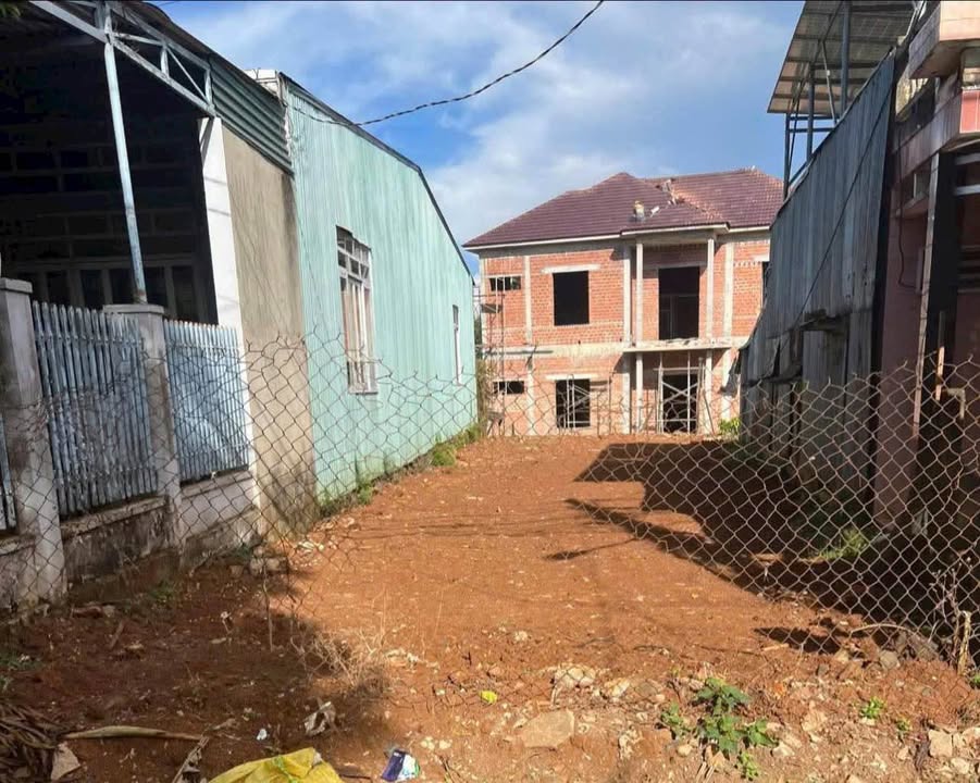 Đất nền Buôn Hồ Đắk Lắk 133m² giá 2.75 tỷ - Đầu tư sinh lời ngay!