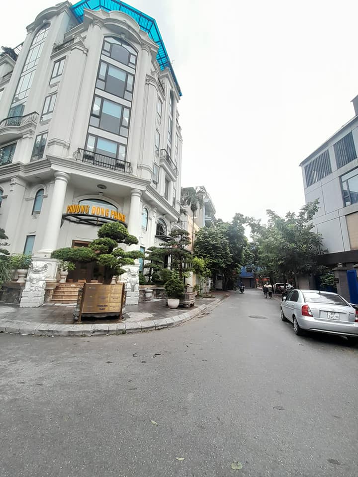 Bán nhà Hoàng Liệt, Hoàng Mai 96m² giá thỏa thuận - Lô góc ô tô tránh, kinh doanh thuận lợi!