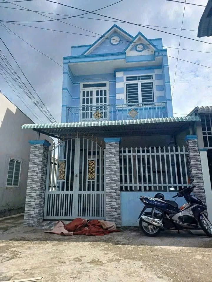 Nhà cho thuê tại ngã ba Tân Kim, Cần Giuộc, Long An - 3 phòng ngủ, chỉ 3.5 triệu/tháng!