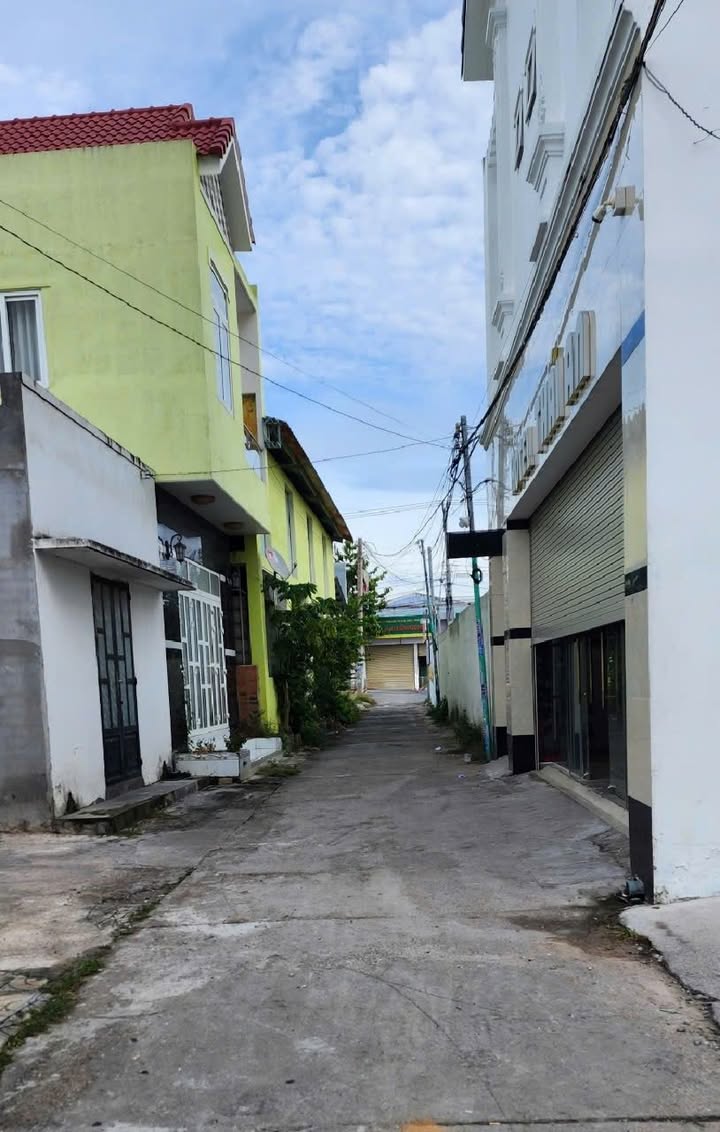 Đất thổ cư Phú Thủy, 100m² giá 1.65 tỷ - Sổ đỏ chính chủ, xe ô tô vào tận nơi!