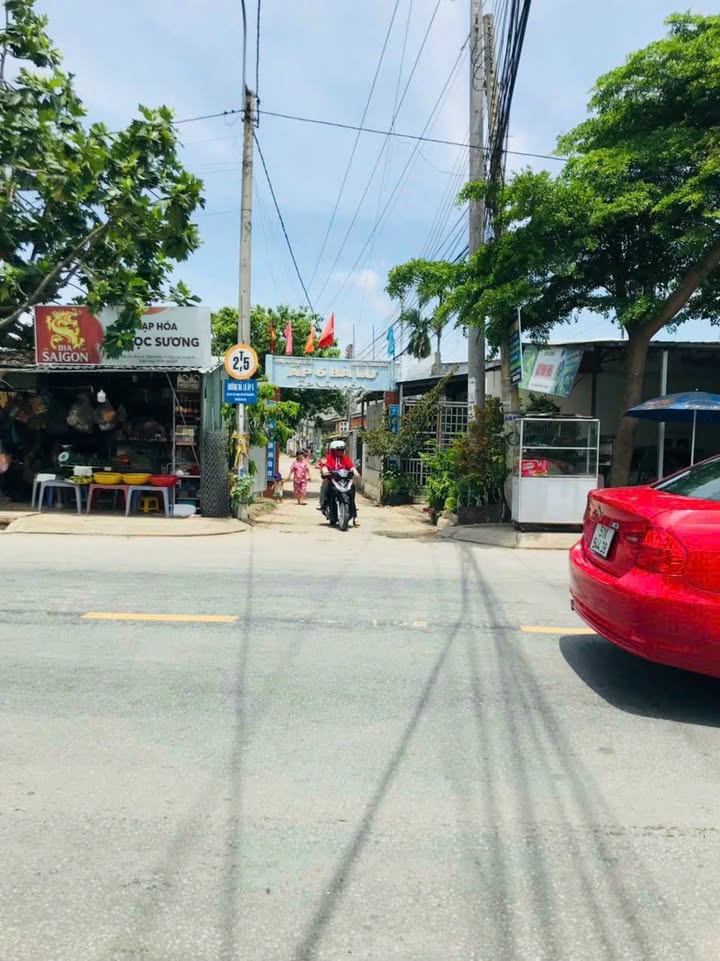 Đất thổ cư Thạnh Đức Bến Lức 186m² giá chỉ 1.2 tỷ - Đầu tư sinh lời tốt!