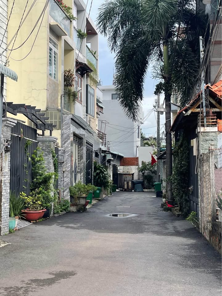 Đất nền hẻm xe hơi Đỗ Xuân Hợp, Phước Long B, Quận 9, 65m² - Sổ hồng riêng, xây dựng tự do!