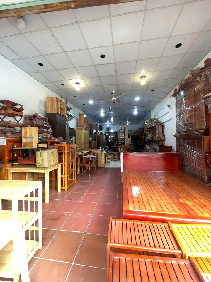 Cho thuê mặt tiền đường Tô Ngọc Vân, phường Tam Bình, Thủ Đức, 150m² - Vị trí đẹp, thuận lợi kinh doanh!