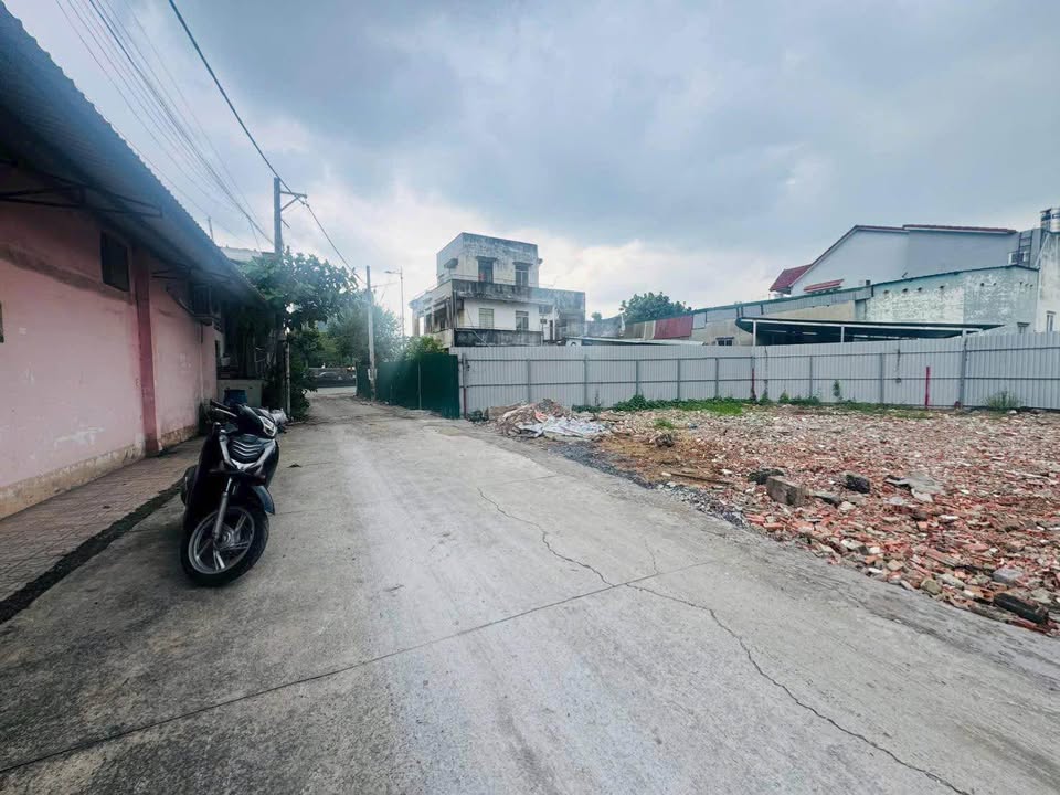 Đất nền Hiệp Bình Chánh 60m² giá 1.25 tỷ - Sổ đỏ chính chủ, bớt lộc!