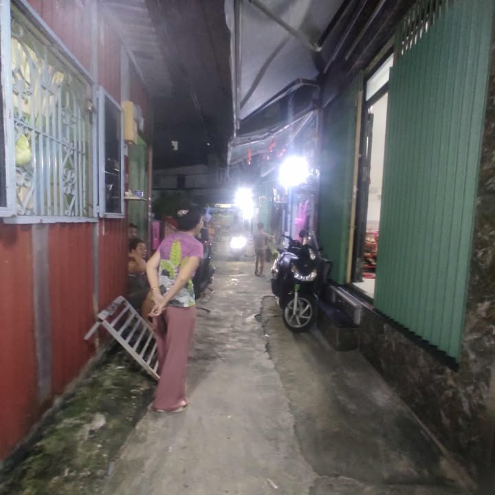 Nhà phố 2 tầng Phường 4 Quận 8 40m² giá 3 tỷ - Gần chợ Phạm Thế Hiển!