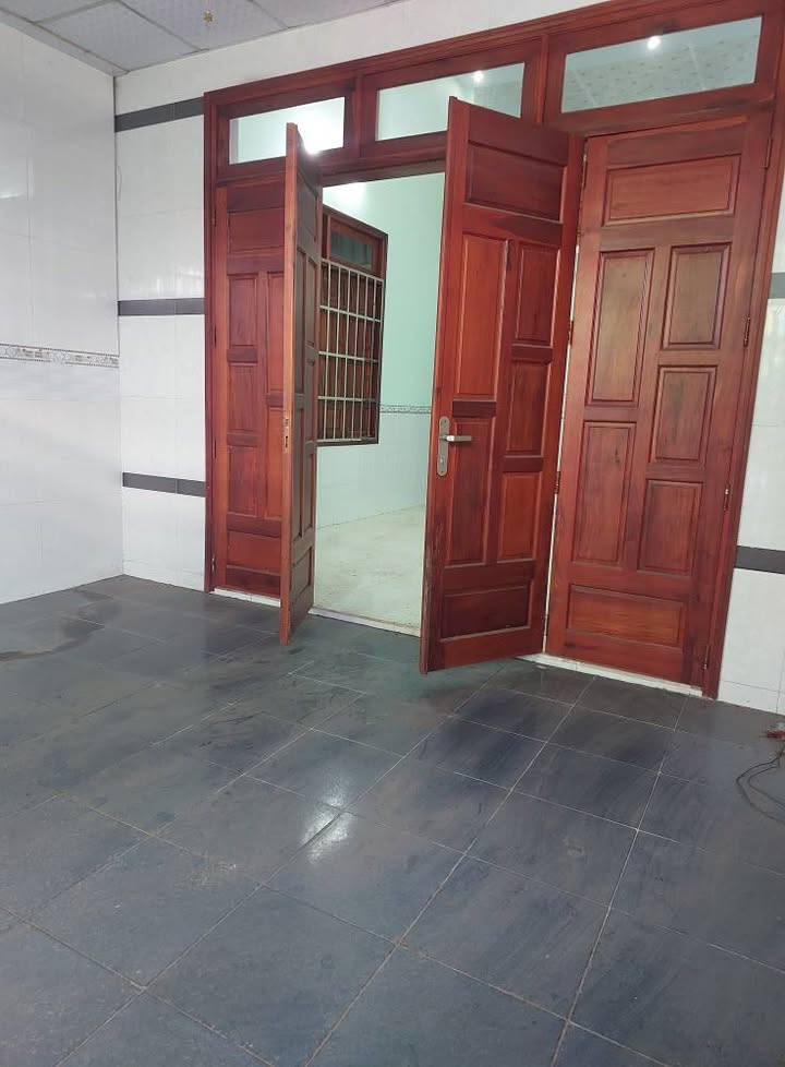 Nhà gác lửng đường Duy Tân Bảo Vinh, 120m² - Sổ đỏ chính chủ, công chứng ngay!