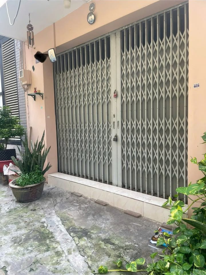 Nhà hẻm 172 An Dương Vương, Quận 8 - 52m² giá 3.8 tỷ - Vị trí đẹp, an ninh!