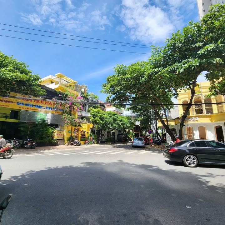 Bán đất mặt tiền Tô Hiến Thành Nha Trang 300,1m² giá 150 tỷ - Vị trí vàng sầm uất!