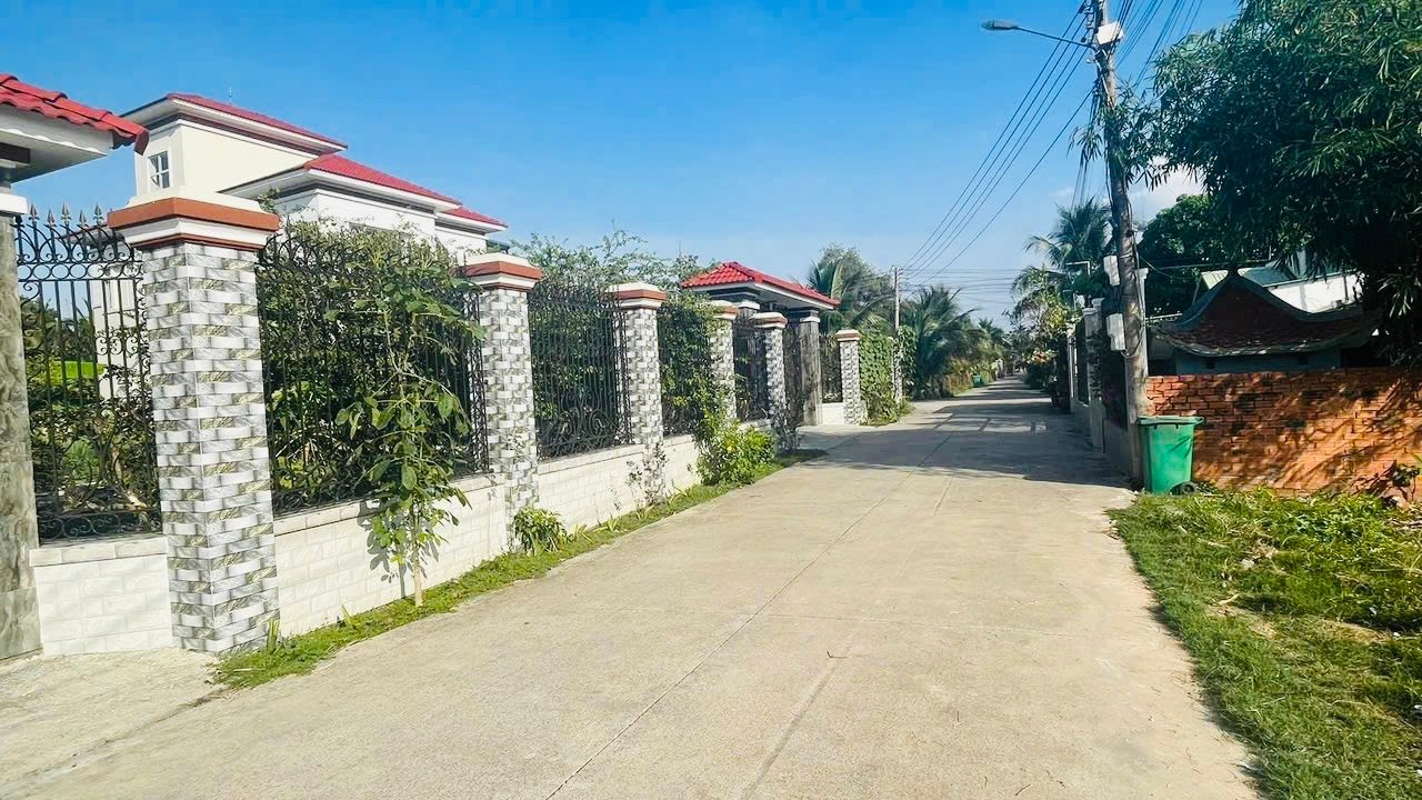 Đất đẹp 2 mặt tiền Hưng Định, Thuận An 500m² giá 7 tỷ - Cơ hội đầu tư hấp dẫn!