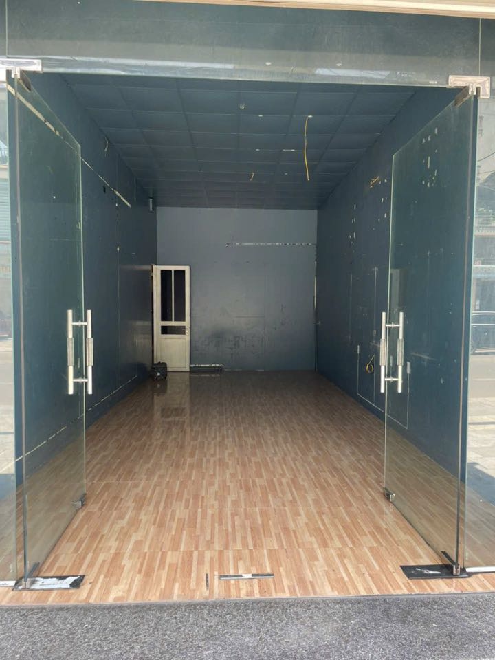 Cho thuê mặt tiền đường 18, phường Mạo Khê, 4m² - Giá thỏa thuận hợp lý!