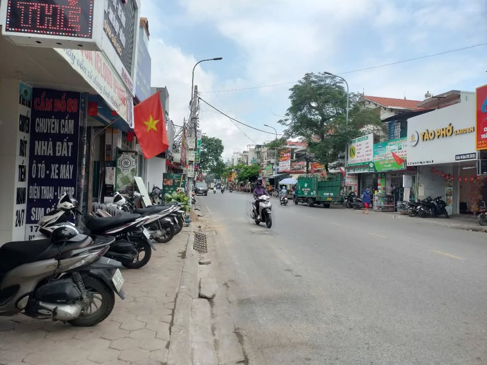 Bán nhà mặt đường Ngô Gia Tự, Hải An 196m² giá 17.64 tỷ - Đầu tư sinh lời lý tưởng!