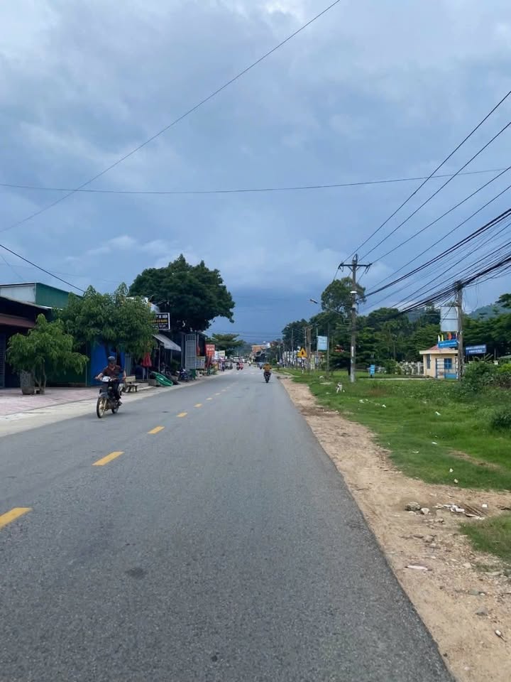 Đất thổ cư mặt tiền QL55, xã Đức Bình, Tánh Linh, 240m² giá 6.48 tỷ - Cơ hội đầu tư tuyệt vời!