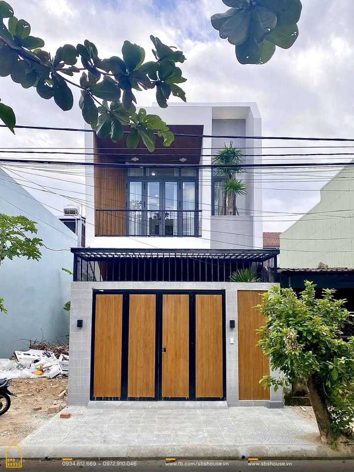 Nhà mặt tiền 3 tầng, 7 phòng tại Phù Đổng Thiên Vương, Đà Lạt - Cho thuê giá 35 triệu/tháng!