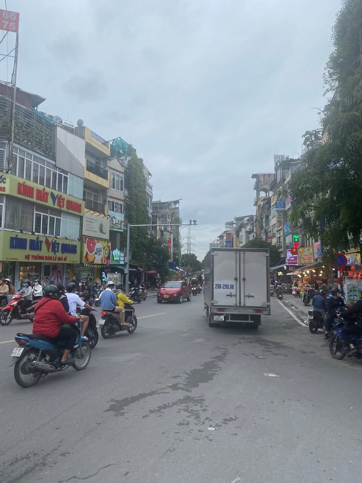 Nhà mặt phố Hai Bà Trưng 26m² giá 7.5 tỷ - Kinh doanh siêu lợi nhuận!