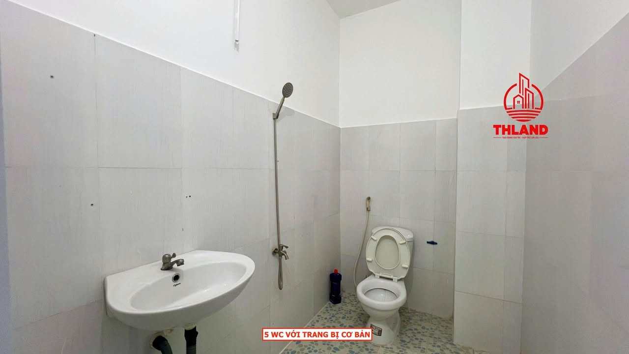 Cho thuê nhà mặt tiền đường 3/2 Rạch Giá 110m² - Đối diện Bệnh viện Đa khoa!