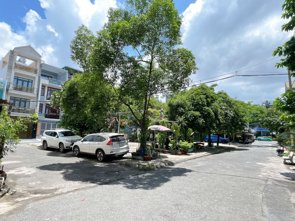 Nhà Hẻm 8m Nguyễn Cửu Đàm Tân Phú 100m² giá 16.8 tỷ - Khu nội bộ VIP