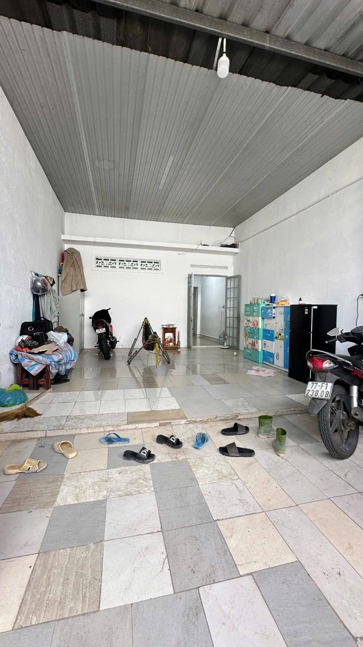 Nhà riêng Tân Hiệp 80m² giá 1.75 tỷ - Vị trí đẹp gần sân vận động