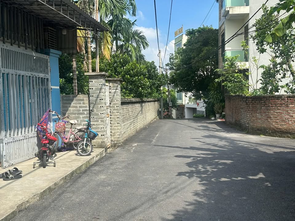 Đất nền góc 2 mặt tiền đường Nguyễn Du, Việt Trì 125m² - Mặt tiền 5m, 100% thổ cư!