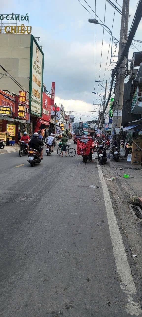 Nhà mặt tiền đường Tô Ngọc Vân, Thủ Đức 72m² giá 4.5 tỷ - Đầu tư chớp nhoáng!