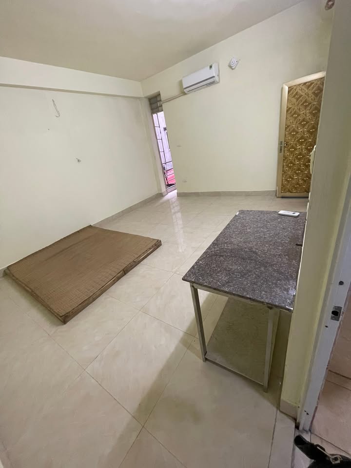 Phòng cho thuê 22m² tại Chùa Láng - Chính chủ, đầy đủ tiện nghi!