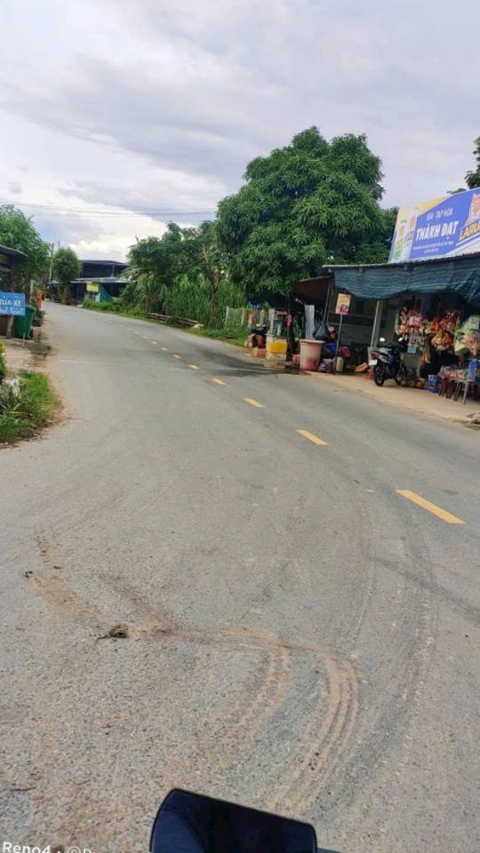 Đất mặt tiền đường Tổng Cáng, Liêu Tú, Trần Đề, Sóc Trăng 11000m² - Giá chỉ 2.3 tỷ, thương lượng!