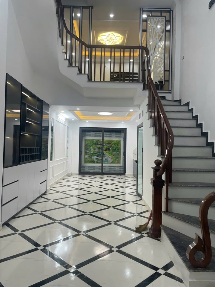 Nhà Cổ Điển Tứ Hiệp 56m² giá 7 tỷ - Xây mới, ô tô đỗ gần nhà!