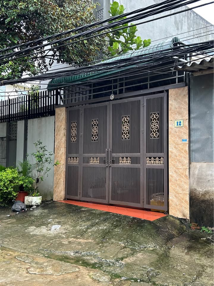 Nhà cấp 4 Hòa Bình 97m² - Chính chủ bán gần trường học!