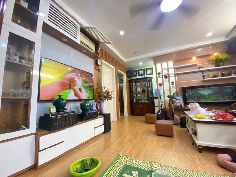 Nhà riêng Xuân Đỉnh 33m² giá 4.5 tỷ - Sổ đỏ chính chủ, sẵn sàng giao dịch!